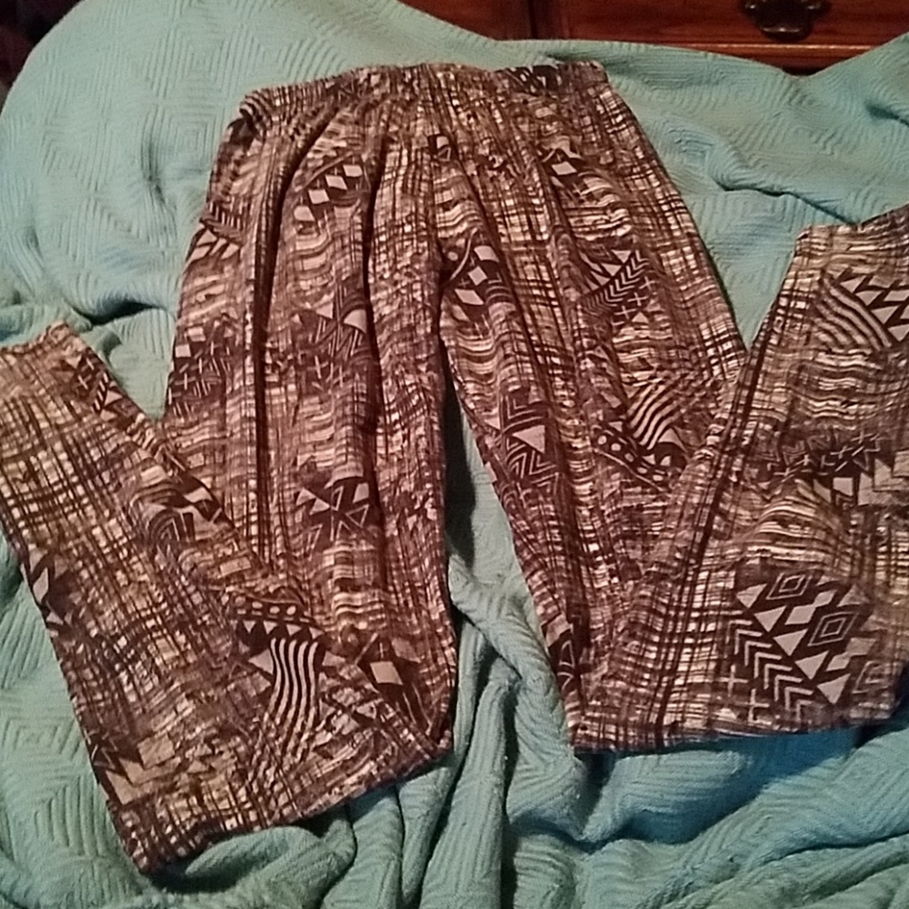 Patterned Leggings